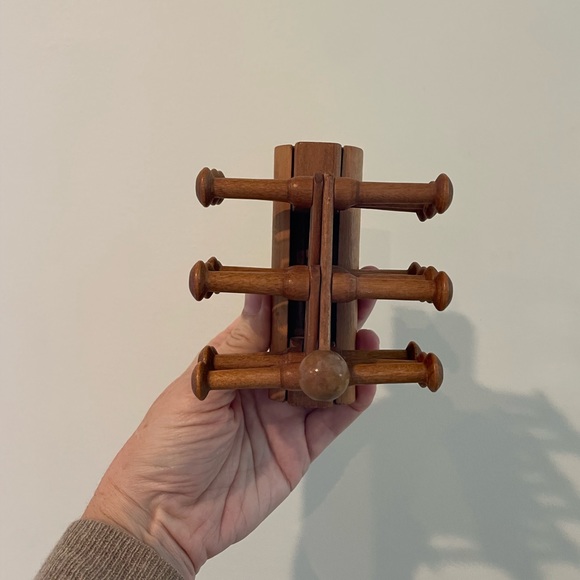 Vintage wooden expandable tie rack by Hollywood Tie Rack - Picture 4 of 4